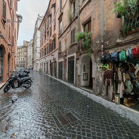 Sleep In The Clouds Near Piazza Navona Roma Exterior foto