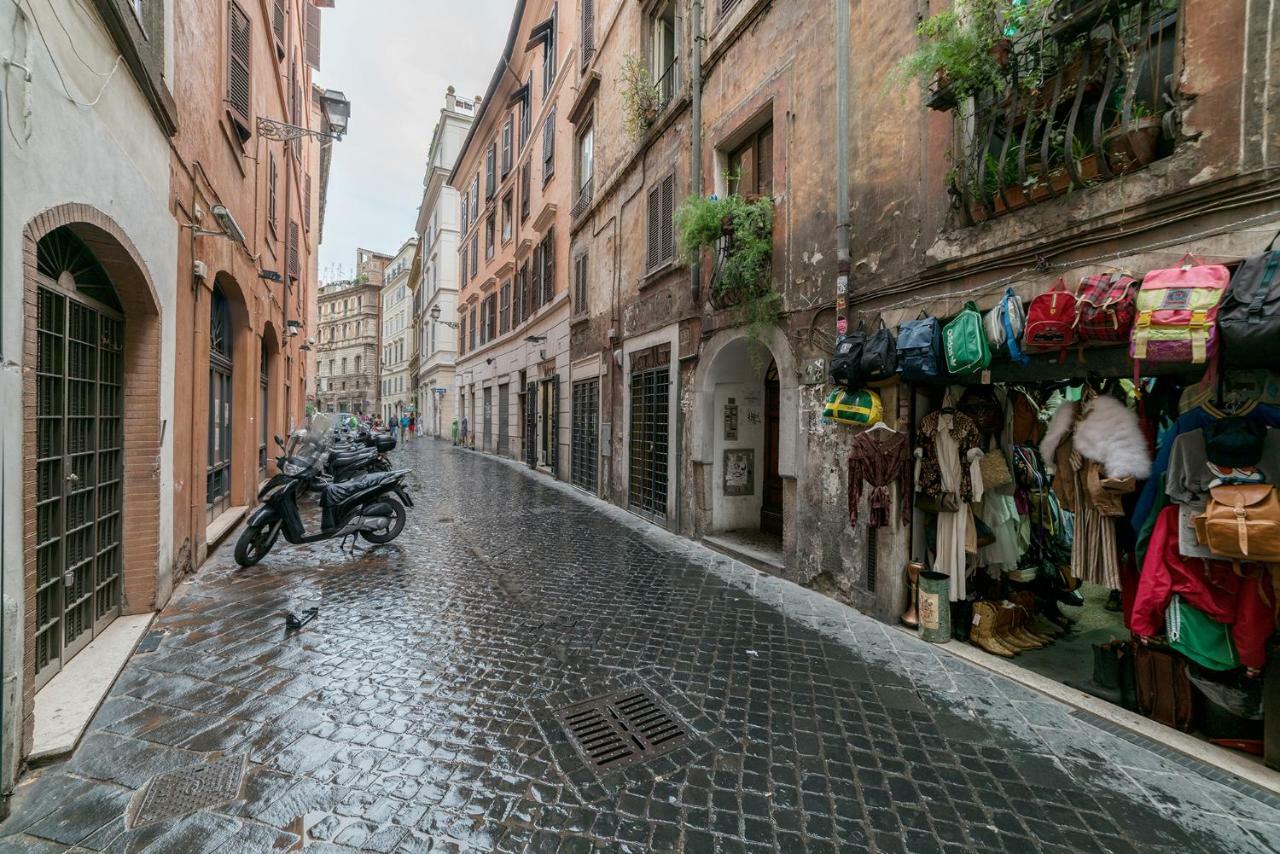 Sleep In The Clouds Near Piazza Navona Roma Exterior foto